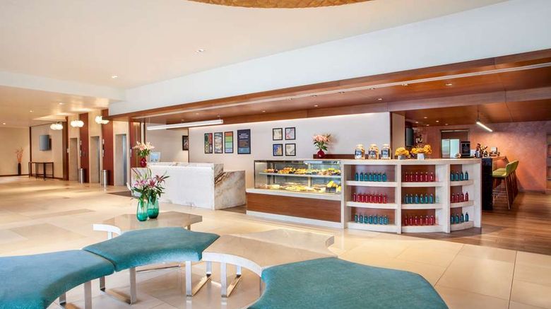 <b>Hyatt Place Hyderabad/Banjara Hills Lobby</b>. Images powered by <a href="https://iceportal.shijigroup.com/" title="IcePortal" target="_blank">IcePortal</a>.