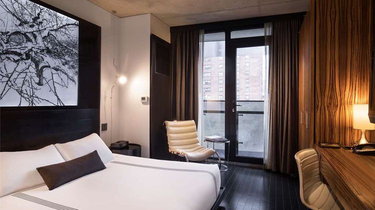 Sixty LES Room