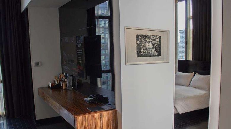 <b>Sixty LES Room</b>. Images powered by <a href="https://iceportal.shijigroup.com/" title="IcePortal" target="_blank">IcePortal</a>.