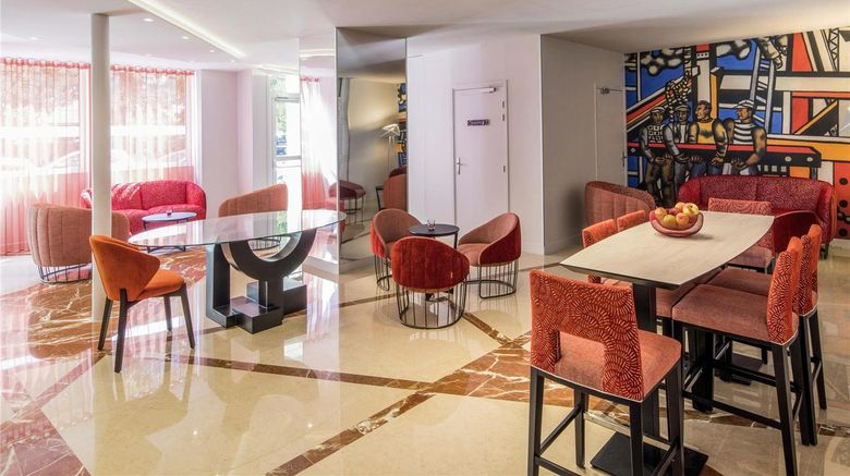<b>Mercure Paris Pont de Levallois Neuilly Exterior</b>. Images powered by <a href="https://iceportal.shijigroup.com/" title="IcePortal" target="_blank">IcePortal</a>.