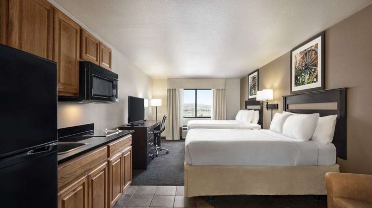 Baymont Inn & Suites Elko Room