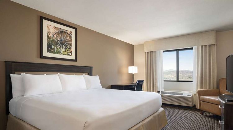 Baymont Inn & Suites Elko Room