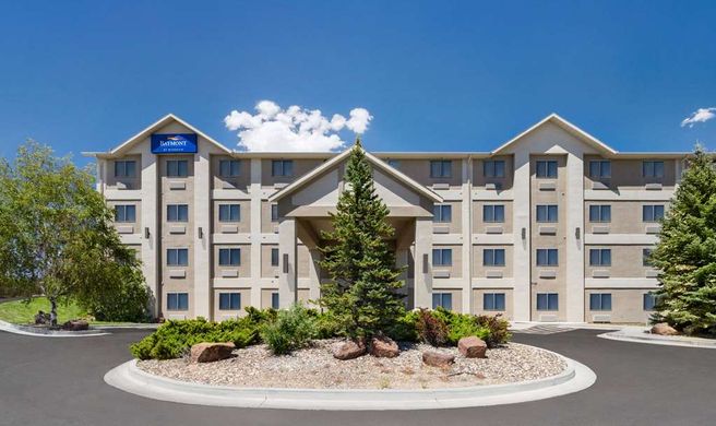 Baymont Inn & Suites Elko Exterior