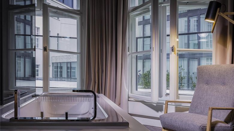 <b>SO Berlin Das Stue Room</b>. Images powered by <a href="https://iceportal.shijigroup.com/" title="IcePortal" target="_blank">IcePortal</a>.
