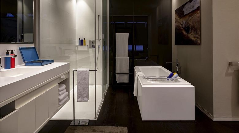 <b>SO Berlin Das Stue Suite</b>. Images powered by <a href="https://iceportal.shijigroup.com/" title="IcePortal" target="_blank">IcePortal</a>.