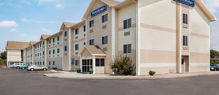 Travelodge by Wyndham North Platte Exterior