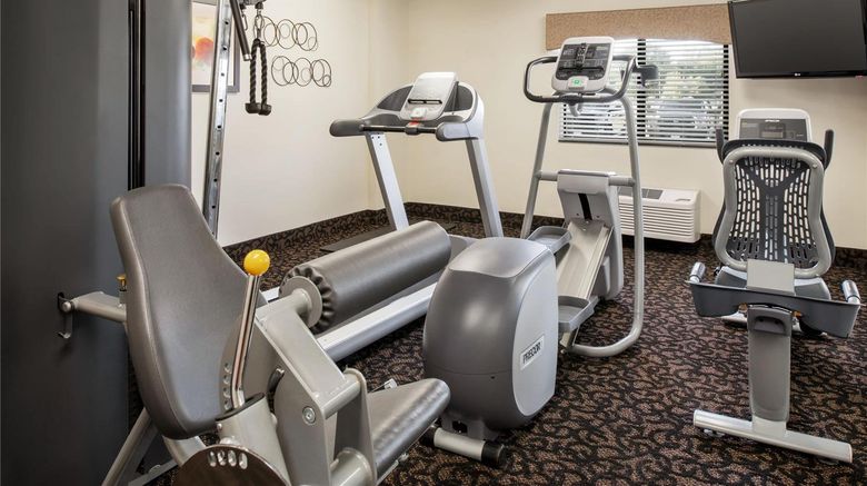 <b>Baymont Inn & Suites Glenwood Health</b>. Images powered by <a href="https://iceportal.shijigroup.com/" title="IcePortal" target="_blank">IcePortal</a>.