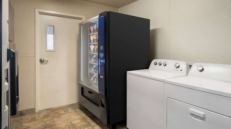 <b>Travelodge by Wyndham Dexter Other</b>. Images powered by <a href="https://iceportal.shijigroup.com/" title="IcePortal" target="_blank">IcePortal</a>.