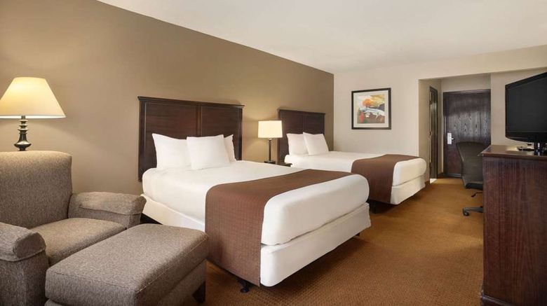 <b>Baymont Kansas City Room</b>. Images powered by <a href="https://iceportal.shijigroup.com/" title="IcePortal" target="_blank">IcePortal</a>.