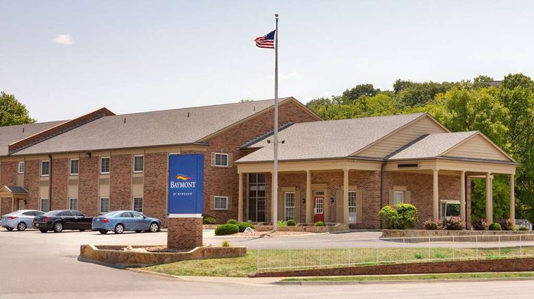 Baymont Kansas City Exterior. Images powered by <a href="https://iceportal.shijigroup.com" target="_blank" rel="noopener">Ice Portal</a>.