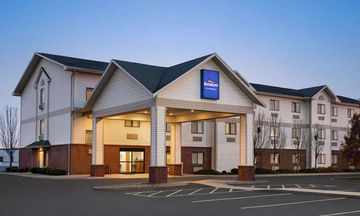 Baymont Inn & Suites Buffalo