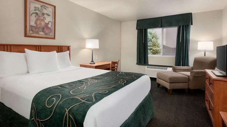 Travelodge Clinton Valley West Room