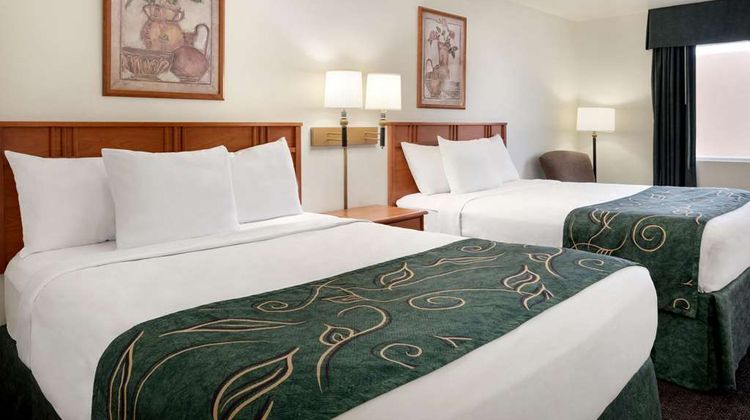 Travelodge Clinton Valley West Room