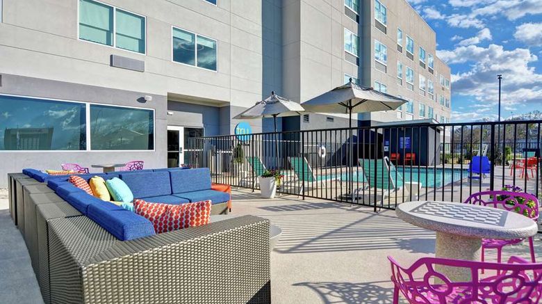 <b>Tru by Hilton Baton Rouge Citiplace Pool</b>. Images powered by <a href="https://iceportal.shijigroup.com/" title="IcePortal" target="_blank">IcePortal</a>.