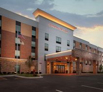 Hampton Inn & Suites Chicago-Burr Ridge Exterior