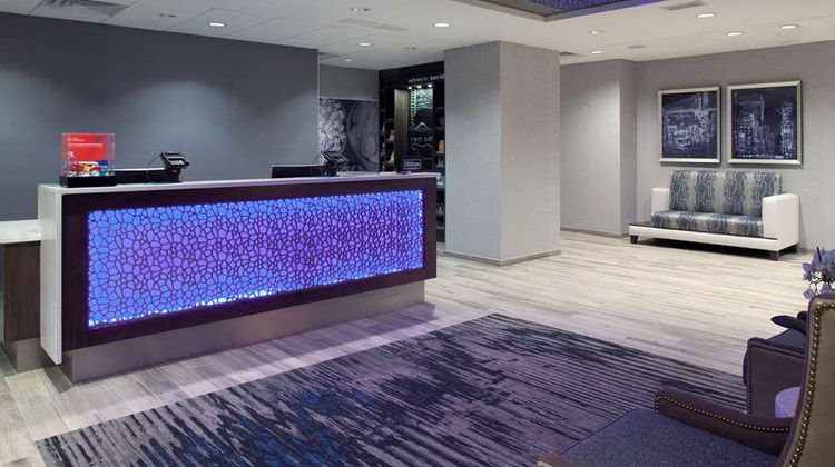 Hampton Inn & Suites Chicago-Burr Ridge Lobby