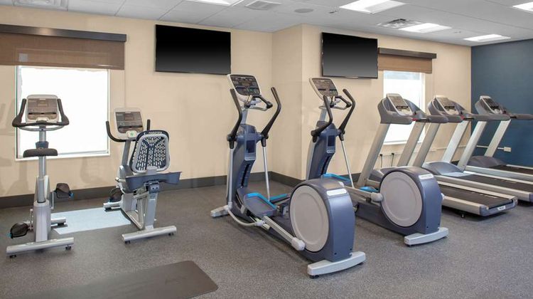 Hampton Inn & Suites Chicago-Burr Ridge Health