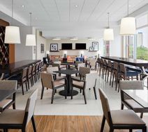Hampton Inn Chicago McCormick Place Lobby