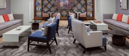 Hampton Inn Chicago McCormick Place Lobby