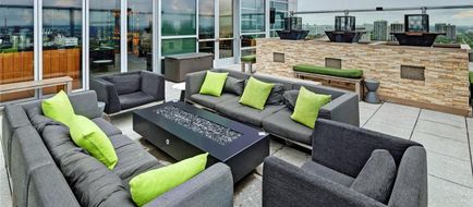 Hilton Garden Inn McCormick Place Exterior
