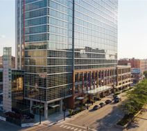 Hilton Garden Inn McCormick Place Exterior