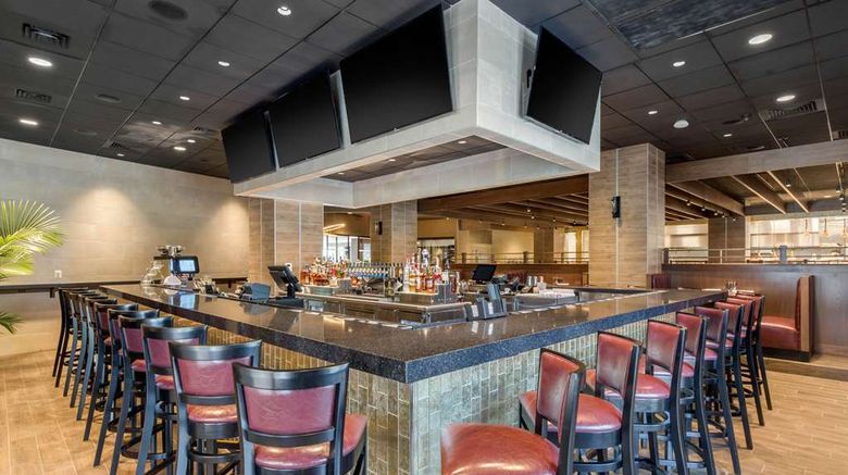 <b>CAMBRiA Hotel College Park Restaurant</b>. Images powered by <a href="https://iceportal.shijigroup.com/" title="IcePortal" target="_blank">IcePortal</a>.