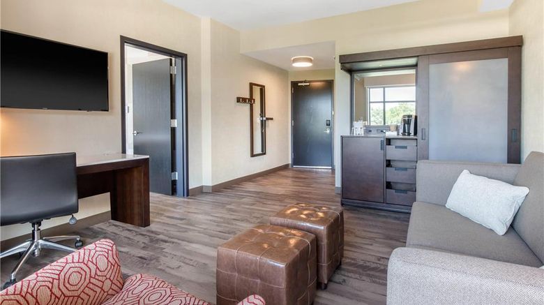 <b>CAMBRiA Hotel College Park Suite</b>. Images powered by <a href="https://iceportal.shijigroup.com/" title="IcePortal" target="_blank">IcePortal</a>.
