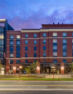 CAMBRiA Hotel College Park