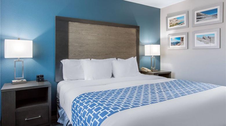 <b>Cielo Hotel, an Ascend Hotel Room</b>. Images powered by <a href="https://iceportal.shijigroup.com/" title="IcePortal" target="_blank">IcePortal</a>.