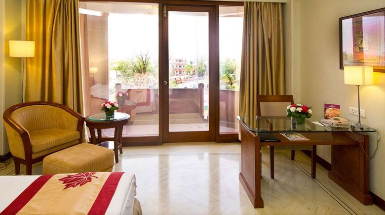 <b>Clarion Hotel Bella Casa Room</b>. Images powered by <a href="https://iceportal.shijigroup.com/" title="IcePortal" target="_blank">IcePortal</a>.