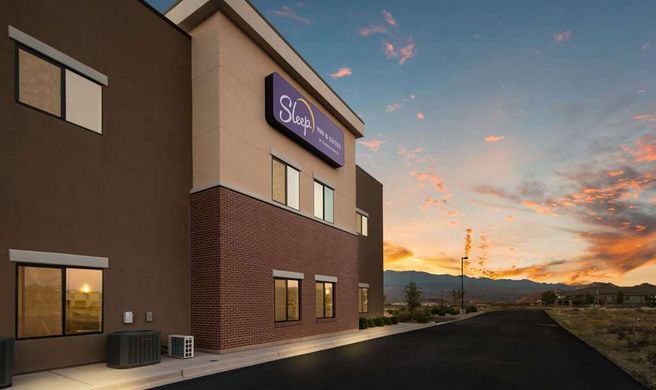 Sleep Inn & Suites Zion Park Area Exterior