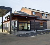 Quality Inn & Suites Clackamas-Portland Exterior