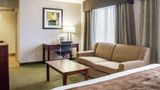 <b>Quality Inn & Suites Clackamas-Portland Suite</b>. Images powered by <a href="https://iceportal.shijigroup.com/" title="IcePortal" target="_blank">IcePortal</a>.