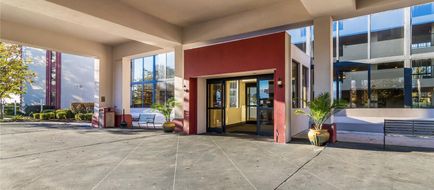 Clarion Inn & Suites Exterior