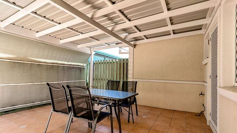 <b>Comfort Hotel Pacific Cleveland Suite</b>. Images powered by <a href="https://iceportal.shijigroup.com/" title="IcePortal" target="_blank">IcePortal</a>.