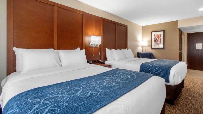<b>Comfort Inn & Suites Lakeside Room</b>. Images powered by <a href="https://iceportal.shijigroup.com/" title="IcePortal" target="_blank">IcePortal</a>.