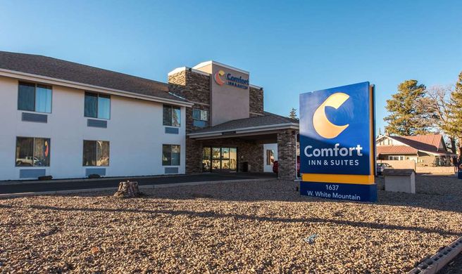 Comfort Inn & Suites Lakeside Exterior