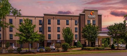 Comfort Inn & Suites Birmingham Exterior