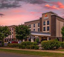 Comfort Inn & Suites Birmingham Exterior