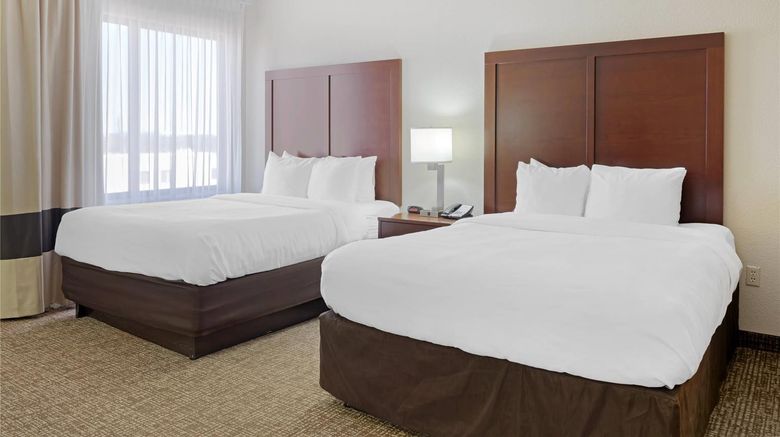 <b>Comfort Inn & Suites, Wichita Suite</b>. Images powered by <a href="https://iceportal.shijigroup.com/" title="IcePortal" target="_blank">IcePortal</a>.