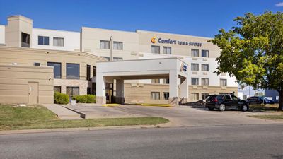 Comfort Inn & Suites, Wichita