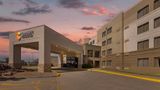 Comfort Inn & Suites, Wichita Exterior