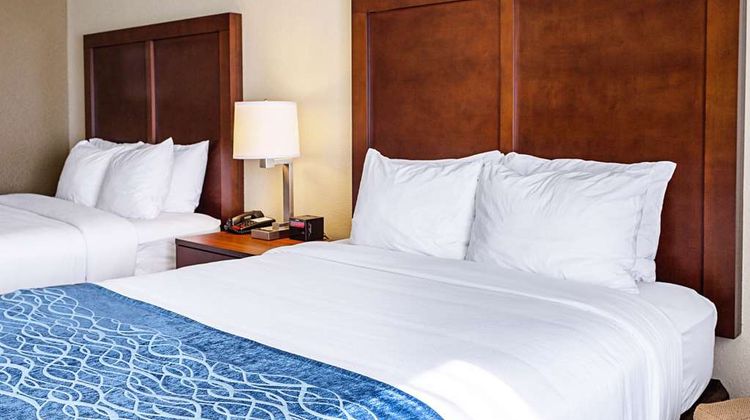 Comfort Inn & Suites Niagara Falls Room