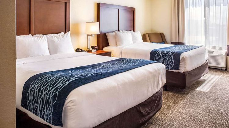 Comfort Inn & Suites Niagara Falls Room
