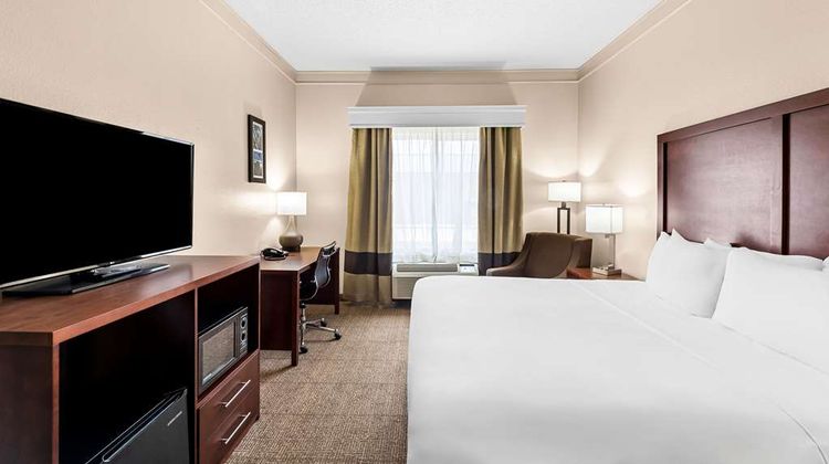 Comfort Inn & Suites Heath Room
