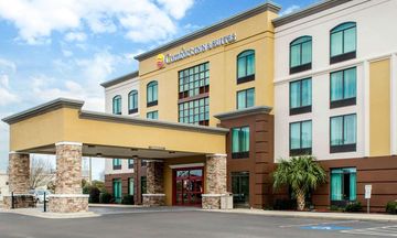 Comfort Inn and Suites Biloxi-DIberville