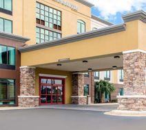 Comfort Inn and Suites Biloxi-DIberville Exterior