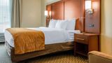 Comfort Inn and Suites Biloxi-DIberville Room