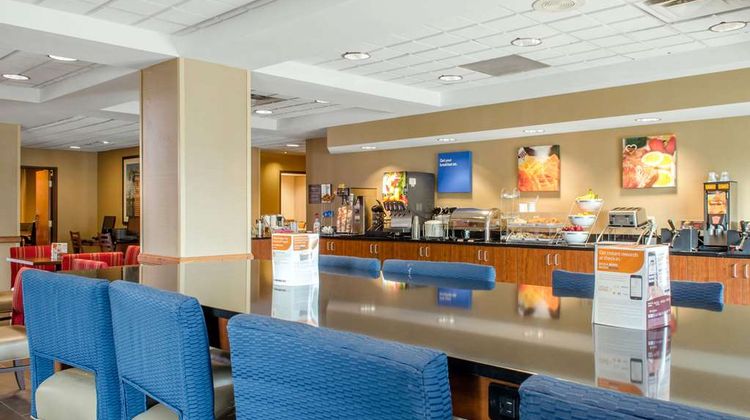 Comfort Inn and Suites Biloxi-DIberville Restaurant