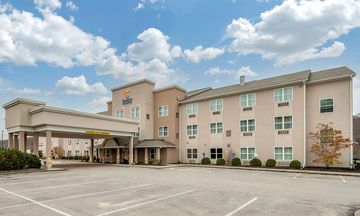 Comfort Inn & Suites Northern Kentucky